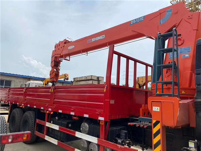 石煤12噸隨車吊出售 東風(fēng)暢行后八輪平板車價(jià)格與配置解析